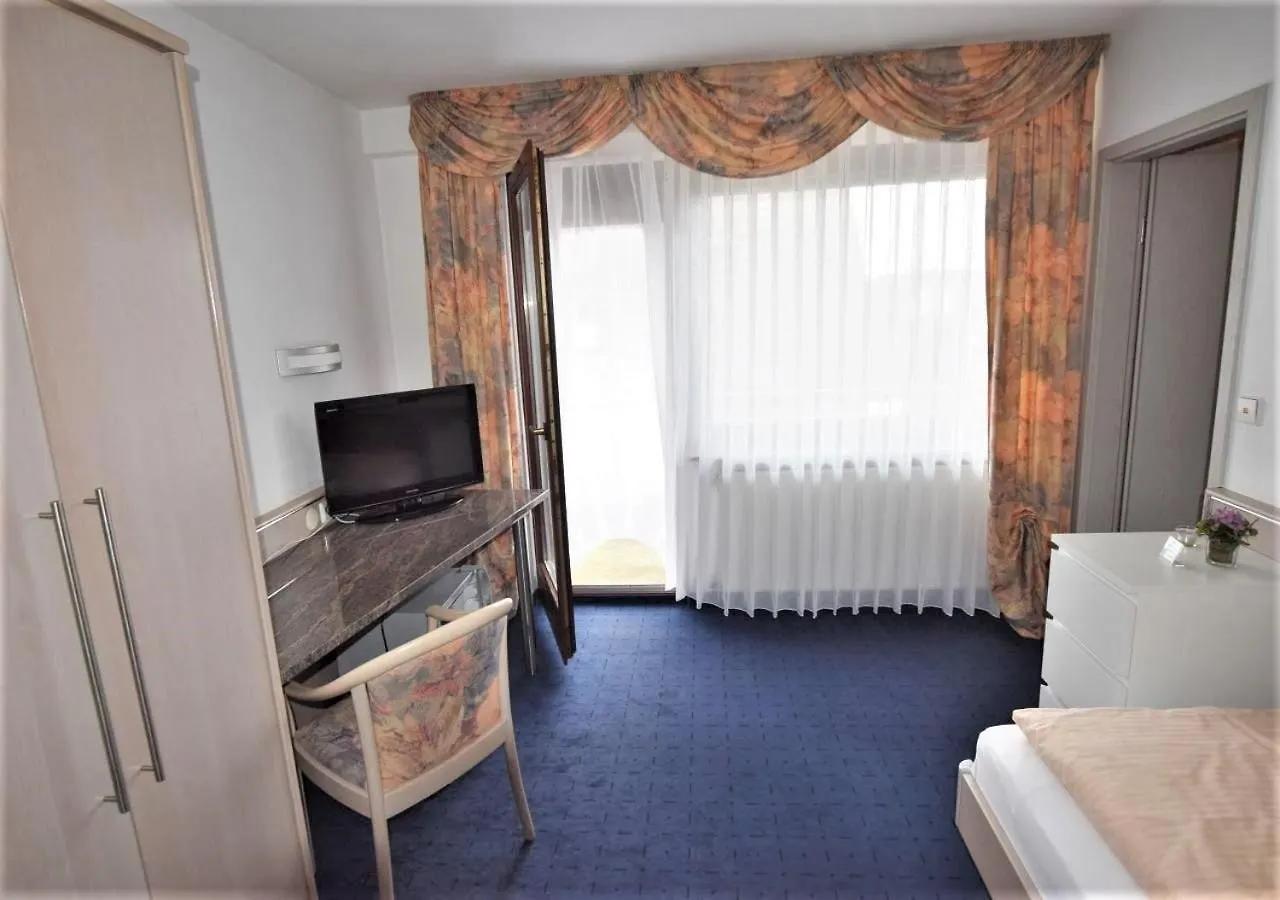 Hotel Alena - Kontaktlos Check-In Leura 3*,  Allemagne